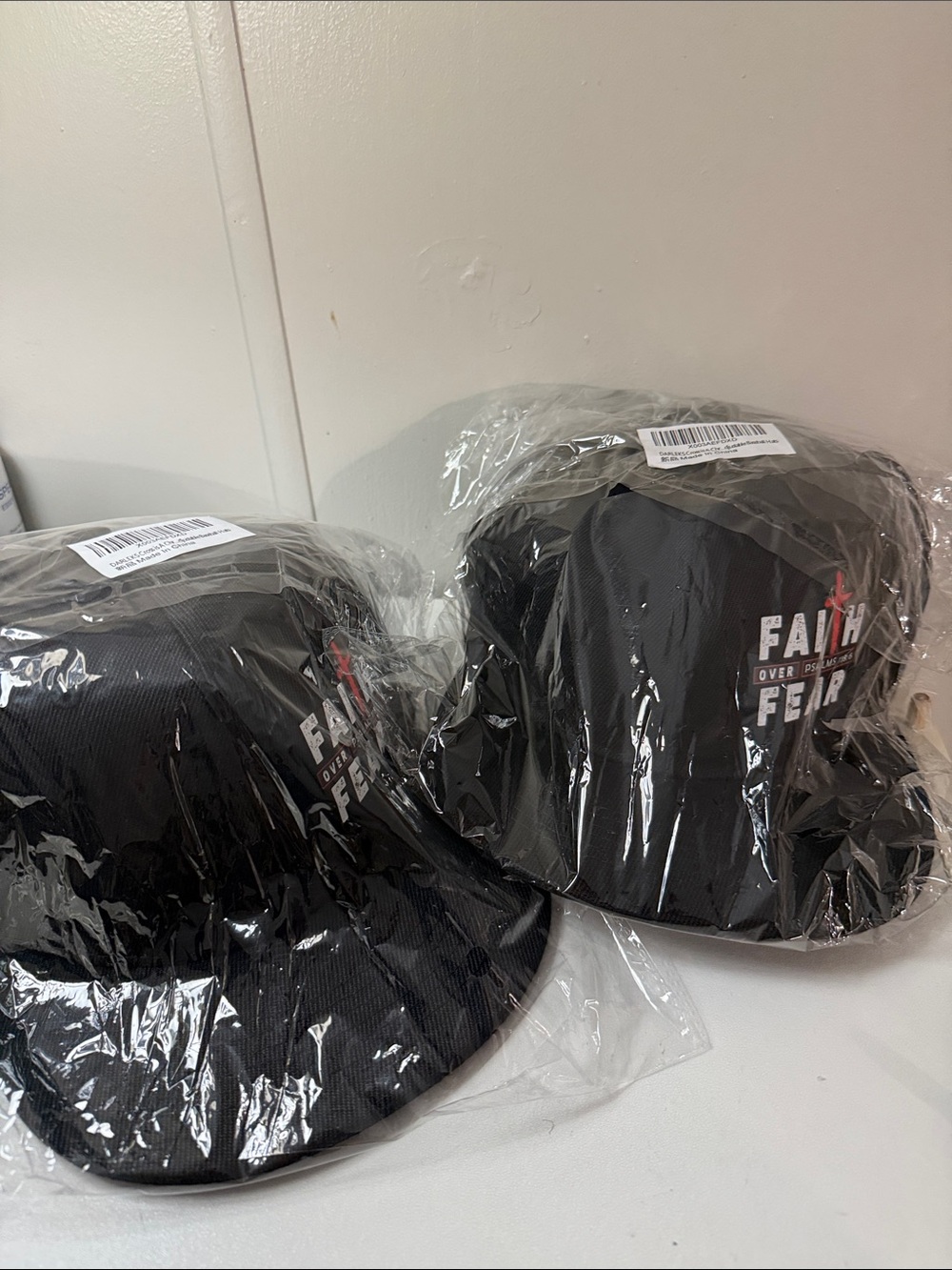 2 pcs Black 'Faith Over Fear' Baseball Cap